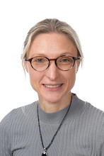 Claudia Gollmeier Headshot